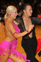 Siscu Perez & Maria Larionova at 
