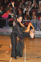 Wen Li & Huan Huang at 