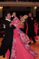 Stuart Earnshaw & Melanie Earnshaw at 