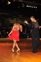 Andriy Voloshko & Aliona Khomyakova at 