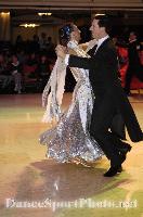 Stuart Earnshaw & Melanie Earnshaw at 