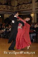 Photo of Stephen Arnold & Gemma-louise Arnold