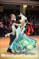 Richard Perry & Natalie Perry at 