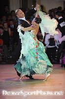 Richard Perry & Natalie Perry at 