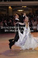 Richard Perry & Natalie Perry at 
