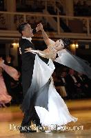 Jun Youn & Cellina Park at 