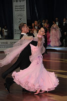Pavel Novikov & Karolina Iwanowicz at 