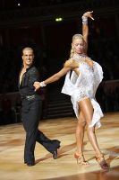 Riccardo Cocchi & Yulia Zagoruychenko at International Championships 2009