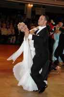 Luca Tonello & Ekaterina Baroulina at Blackpool Dance Festival 2005