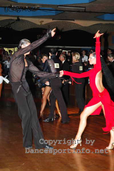 http://photos.dancesportinfo.net/Gallery/dancesportInfo/2_21543_1145_4885_DSC_9232.jpg