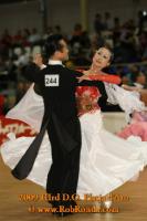 Kazuyoshi Taniguchi & Sayoko Taniguchi at III D.O. World Dancesport