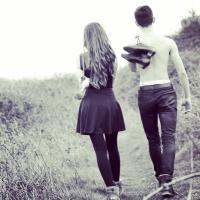 Photo of Sam Lougheed & Chloe Carman