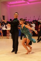 Photo of Lewis Lin & Liv Chen