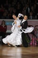 Victor Fung & Anna Mikhed at International Championships 2009