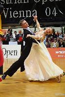 Igor Mikushov & Ekaterina Romashkina at Austrian Open Championships 2004